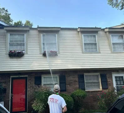 commercial-community-hoa-building-washing-athens-ga-after.webp