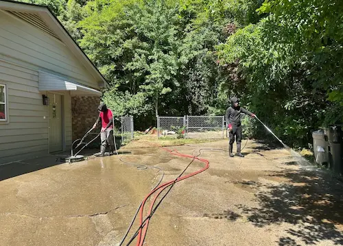 concrete-driveway-pressure-cleaning-athens-ga
